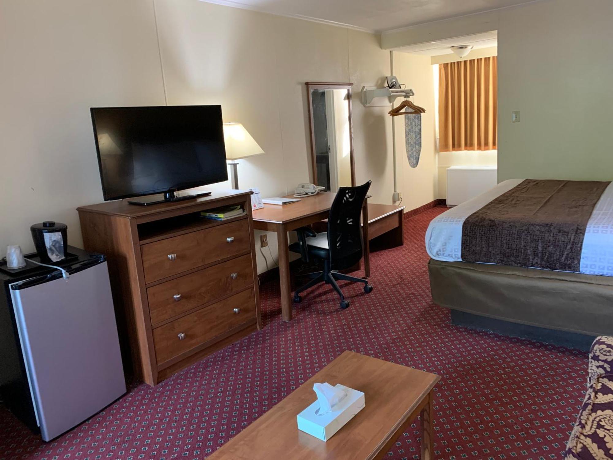 Red Carpet Inn & Suites Ebensburg Oda fotoğraf