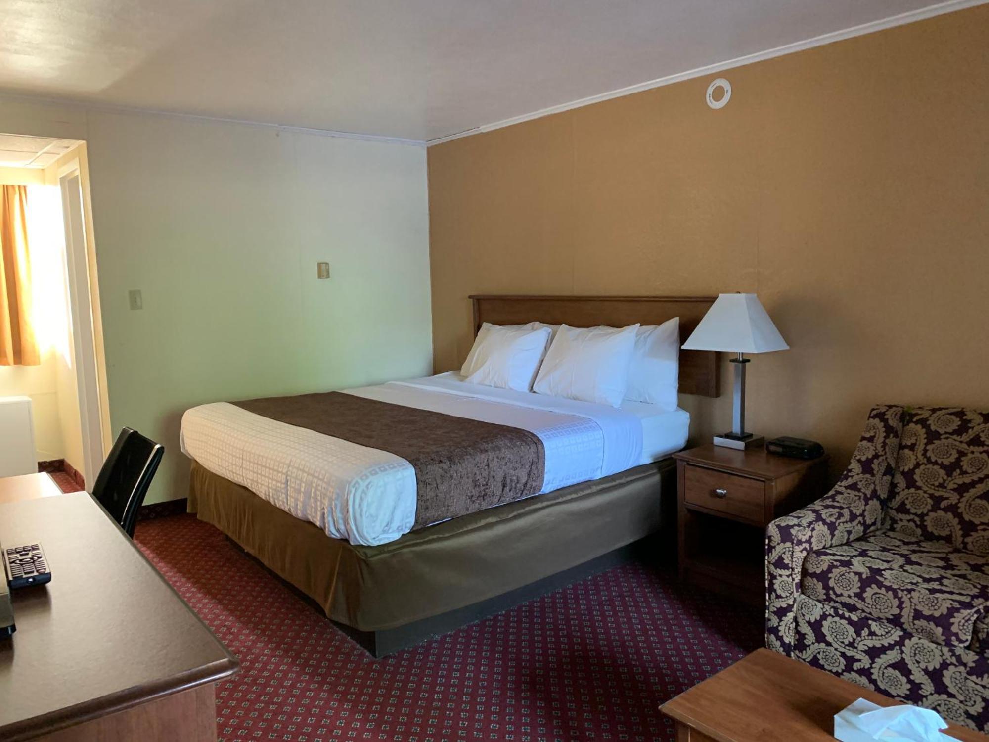 Red Carpet Inn & Suites Ebensburg Oda fotoğraf